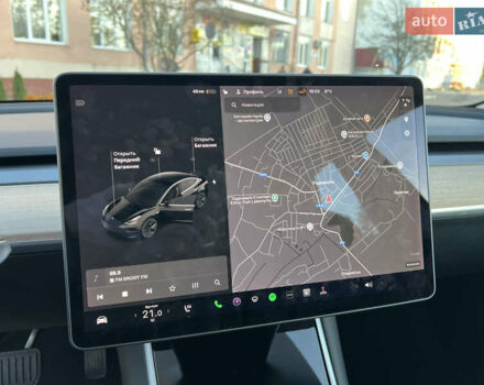 Черный Тесла Модель 3, объемом двигателя 0 л и пробегом 150 тыс. км за 18500 $, фото 41 на Automoto.ua