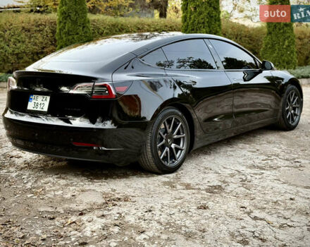 Чорний Тесла Модель 3, об'ємом двигуна 0 л та пробігом 100 тис. км за 15500 $, фото 11 на Automoto.ua