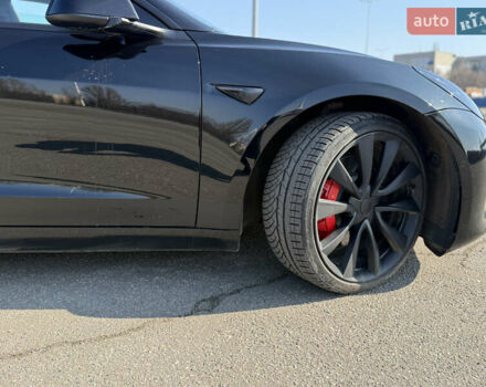 Чорний Тесла Модель 3, об'ємом двигуна 0 л та пробігом 48 тис. км за 21000 $, фото 4 на Automoto.ua