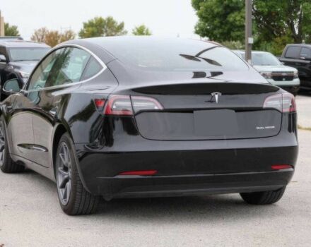 Тесла Модель 3 2020 у Києві на Automoto.ua Чорний Тесла Модель 3, об'ємом двигуна 0 л та пробігом 36 тис. км за 11700 $, фото 6 на Automoto.ua