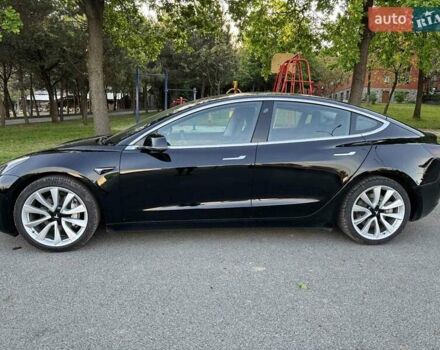 Чорний Тесла Модель 3, об'ємом двигуна 0 л та пробігом 120 тис. км за 15999 $, фото 10 на Automoto.ua