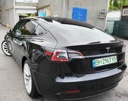 Черный Тесла Модель 3, объемом двигателя 0 л и пробегом 250 тыс. км за 17499 $, фото 5 на Automoto.ua