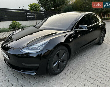 Тесла Модель 3 2020 у Львові на Automoto.ua Чорний Тесла Модель 3, об'ємом двигуна 0 л та пробігом 176 тис. км за 15499 $, фото 1 на Automoto.ua