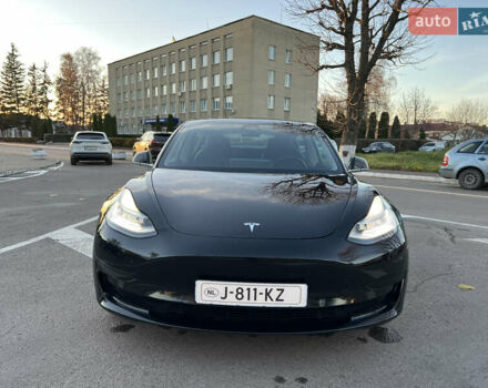 Черный Тесла Модель 3, объемом двигателя 0 л и пробегом 150 тыс. км за 18500 $, фото 60 на Automoto.ua