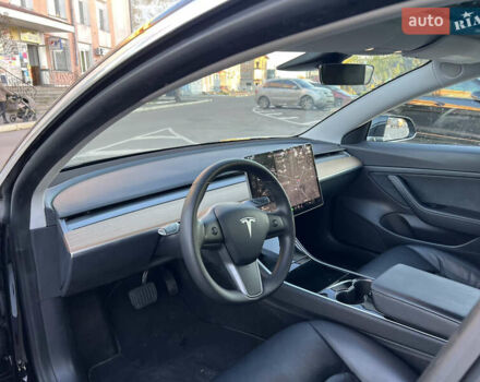 Черный Тесла Модель 3, объемом двигателя 0 л и пробегом 150 тыс. км за 18500 $, фото 37 на Automoto.ua