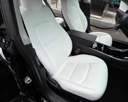 Чорний Тесла Модель 3, об'ємом двигуна 0 л та пробігом 91 тис. км за 20900 $, фото 12 на Automoto.ua