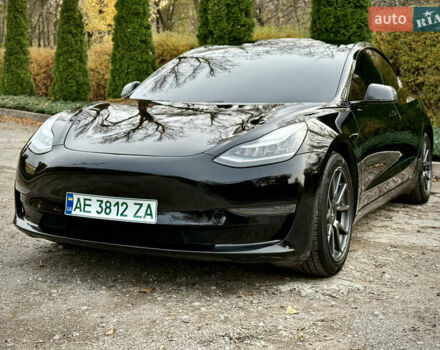 Чорний Тесла Модель 3, об'ємом двигуна 0 л та пробігом 100 тис. км за 15500 $, фото 5 на Automoto.ua