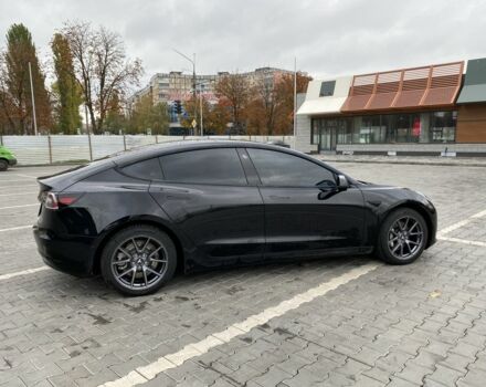 Тесла Модель 3 2020 в Кривом Роге на Automoto.ua Черный Тесла Модель 3, объемом двигателя 0 л и пробегом 159 тыс. км за 19000 $, фото 4 на Automoto.ua