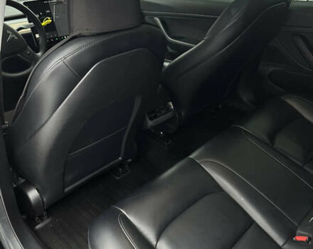 Чорний Тесла Модель 3, об'ємом двигуна 0 л та пробігом 78 тис. км за 16500 $, фото 6 на Automoto.ua