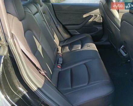 Чорний Тесла Модель 3, об'ємом двигуна 0 л та пробігом 189 тис. км за 14200 $, фото 13 на Automoto.ua
