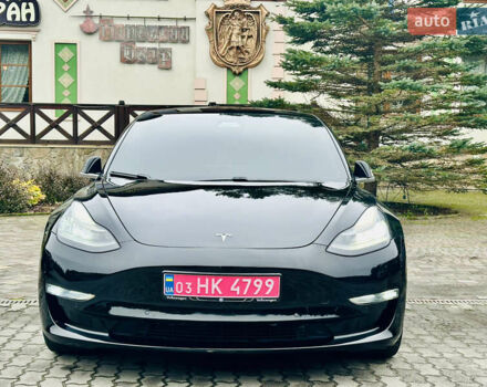 Черный Тесла Модель 3, объемом двигателя 0 л и пробегом 99 тыс. км за 17900 $, фото 1 на Automoto.ua