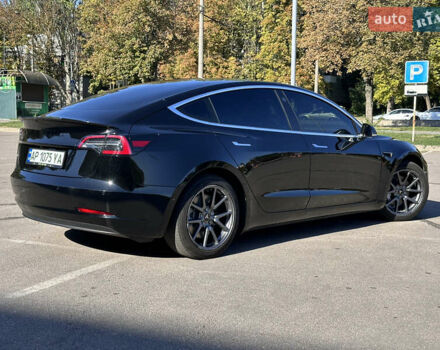 Черный Тесла Модель 3, объемом двигателя 0 л и пробегом 62 тыс. км за 19900 $, фото 8 на Automoto.ua