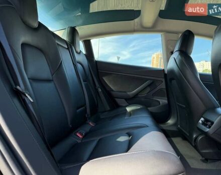 Черный Тесла Модель 3, объемом двигателя 0 л и пробегом 89 тыс. км за 15990 $, фото 10 на Automoto.ua