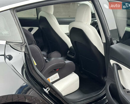 Черный Тесла Модель 3, объемом двигателя 0 л и пробегом 119 тыс. км за 15200 $, фото 16 на Automoto.ua