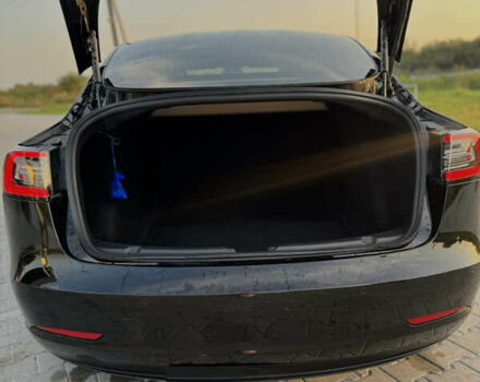 Чорний Тесла Модель 3, об'ємом двигуна 0 л та пробігом 180 тис. км за 18000 $, фото 6 на Automoto.ua