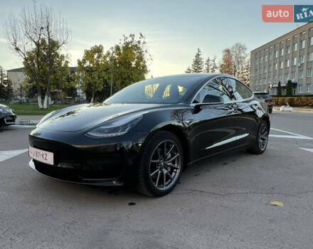 Черный Тесла Модель 3, объемом двигателя 0 л и пробегом 150 тыс. км за 18500 $, фото 6 на Automoto.ua
