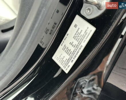 Черный Тесла Модель 3, объемом двигателя 0 л и пробегом 119 тыс. км за 15200 $, фото 22 на Automoto.ua