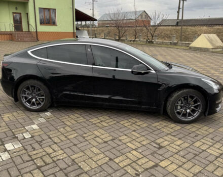Чорний Тесла Модель 3, об'ємом двигуна 0 л та пробігом 117 тис. км за 18200 $, фото 2 на Automoto.ua