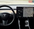 Черный Тесла Модель 3, объемом двигателя 0 л и пробегом 125 тыс. км за 17599 $, фото 33 на Automoto.ua
