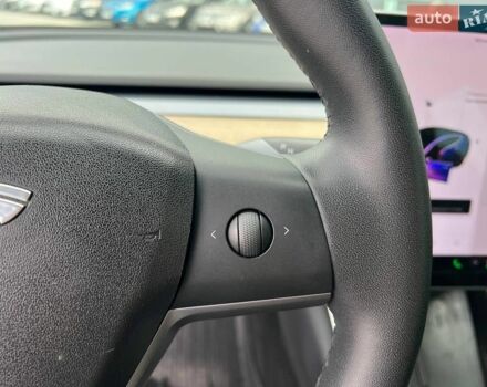 Чорний Тесла Модель 3, об'ємом двигуна 0 л та пробігом 116 тис. км за 13490 $, фото 22 на Automoto.ua