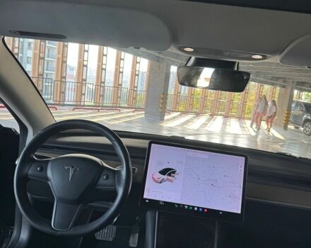 Чорний Тесла Модель 3, об'ємом двигуна 0 л та пробігом 59 тис. км за 17500 $, фото 32 на Automoto.ua