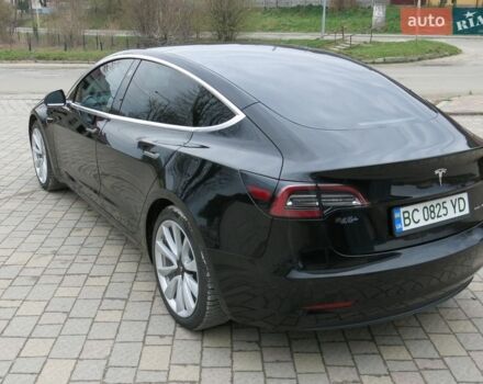 Чорний Тесла Модель 3, об'ємом двигуна 0 л та пробігом 125 тис. км за 17899 $, фото 11 на Automoto.ua