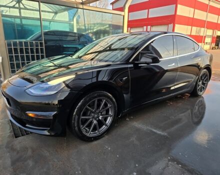 Чорний Тесла Модель 3, об'ємом двигуна 0 л та пробігом 125 тис. км за 15000 $, фото 1 на Automoto.ua