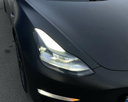 Чорний Тесла Модель 3, об'ємом двигуна 0 л та пробігом 103 тис. км за 19000 $, фото 5 на Automoto.ua