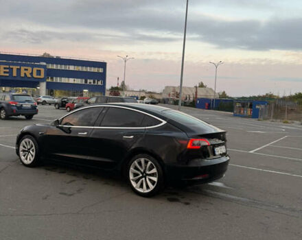 Тесла Модель 3 2020 в Киеве на Automoto.ua Черный Тесла Модель 3, объемом двигателя 0 л и пробегом 381 тыс. км за 14000 $, фото 17 на Automoto.ua
