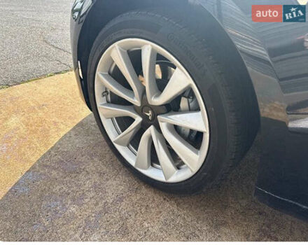 Чорний Тесла Модель 3, об'ємом двигуна 0 л та пробігом 77 тис. км за 18500 $, фото 9 на Automoto.ua