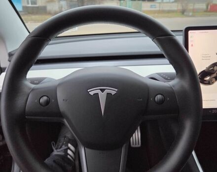 Чорний Тесла Модель 3, об'ємом двигуна 0 л та пробігом 91 тис. км за 20900 $, фото 13 на Automoto.ua