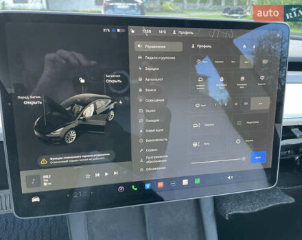 Тесла Модель 3 2020 у Бродах на Automoto.ua Чорний Тесла Модель 3, об'ємом двигуна 0 л та пробігом 69 тис. км за 12500 $, фото 6 на Automoto.ua