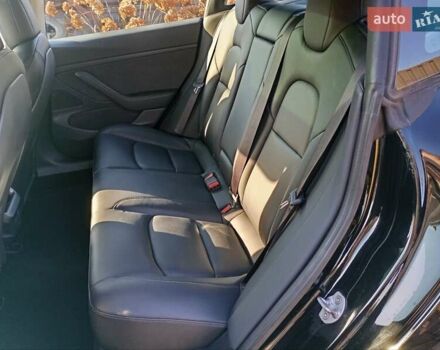Чорний Тесла Модель 3, об'ємом двигуна 0 л та пробігом 189 тис. км за 14200 $, фото 5 на Automoto.ua