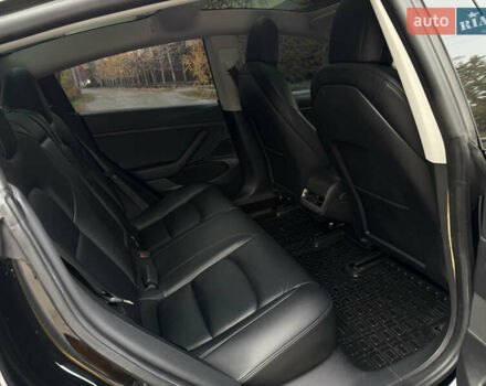 Чорний Тесла Модель 3, об'ємом двигуна 0 л та пробігом 100 тис. км за 15500 $, фото 36 на Automoto.ua