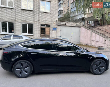 Чорний Тесла Модель 3, об'ємом двигуна 0 л та пробігом 176 тис. км за 17300 $, фото 12 на Automoto.ua
