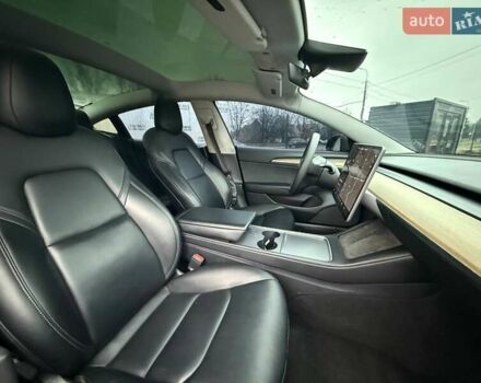 Чорний Тесла Модель 3, об'ємом двигуна 0 л та пробігом 321 тис. км за 14500 $, фото 15 на Automoto.ua