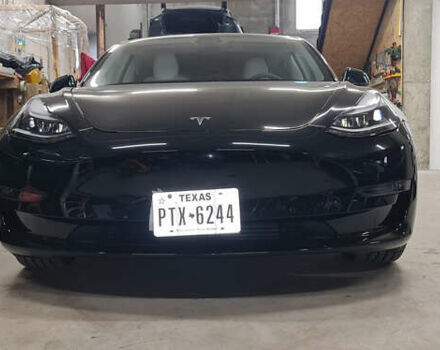 Черный Тесла Модель 3, объемом двигателя 0 л и пробегом 30 тыс. км за 16500 $, фото 2 на Automoto.ua