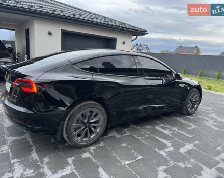 Чорний Тесла Модель 3, об'ємом двигуна 0 л та пробігом 64 тис. км за 22900 $, фото 29 на Automoto.ua