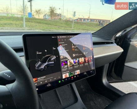 Тесла Модель 3 2021 у Києві на Automoto.ua Чорний Тесла Модель 3, об'ємом двигуна 0 л та пробігом 57 тис. км за 22000 $, фото 3 на Automoto.ua