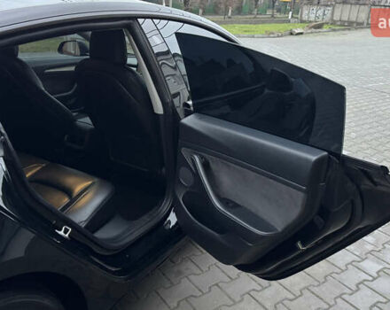 Черный Тесла Модель 3, объемом двигателя 0 л и пробегом 247 тыс. км за 13700 $, фото 28 на Automoto.ua