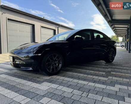 Тесла Модель 3 2021 у Львові на Automoto.ua Чорний Тесла Модель 3, об'ємом двигуна 0 л та пробігом 60 тис. км за 19000 $, фото 5 на Automoto.ua