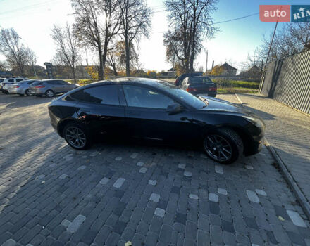 Тесла Модель 3 2021 у Буче на Automoto.ua Чорний Тесла Модель 3, об'ємом двигуна 0 л та пробігом 85 тис. км за 18500 $, фото 2 на Automoto.ua