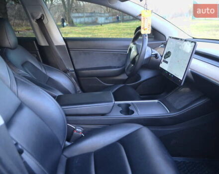 Черный Тесла Модель 3, объемом двигателя 0 л и пробегом 152 тыс. км за 18500 $, фото 15 на Automoto.ua