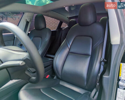 Черный Тесла Модель 3, объемом двигателя 0 л и пробегом 110 тыс. км за 19500 $, фото 20 на Automoto.ua