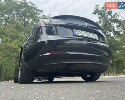 Чорний Тесла Модель 3, об'ємом двигуна 0 л та пробігом 82 тис. км за 19999 $, фото 9 на Automoto.ua