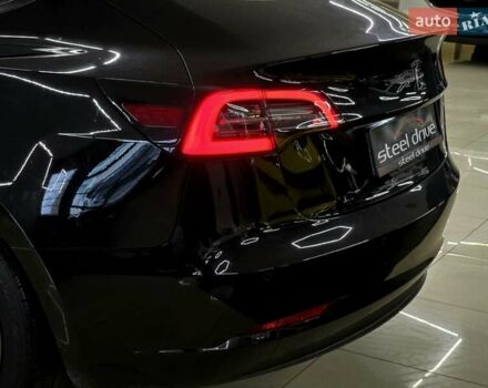 Чорний Тесла Модель 3, об'ємом двигуна 0 л та пробігом 40 тис. км за 21999 $, фото 15 на Automoto.ua