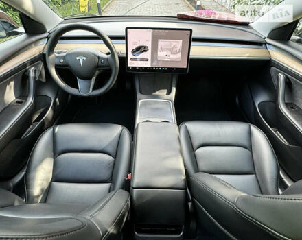 Чорний Тесла Модель 3, об'ємом двигуна 0 л та пробігом 25 тис. км за 27999 $, фото 21 на Automoto.ua