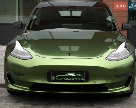 Тесла Модель 3 2021 у Києві на Automoto.ua Чорний Тесла Модель 3, об'ємом двигуна 0 л та пробігом 40 тис. км за 22990 $, фото 3 на Automoto.ua