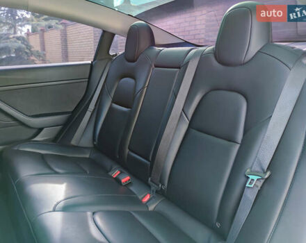 Черный Тесла Модель 3, объемом двигателя 0 л и пробегом 110 тыс. км за 19500 $, фото 22 на Automoto.ua