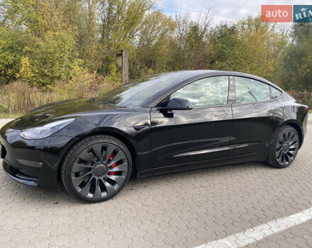 Чорний Тесла Модель 3, об'ємом двигуна 0 л та пробігом 40 тис. км за 24900 $, фото 5 на Automoto.ua